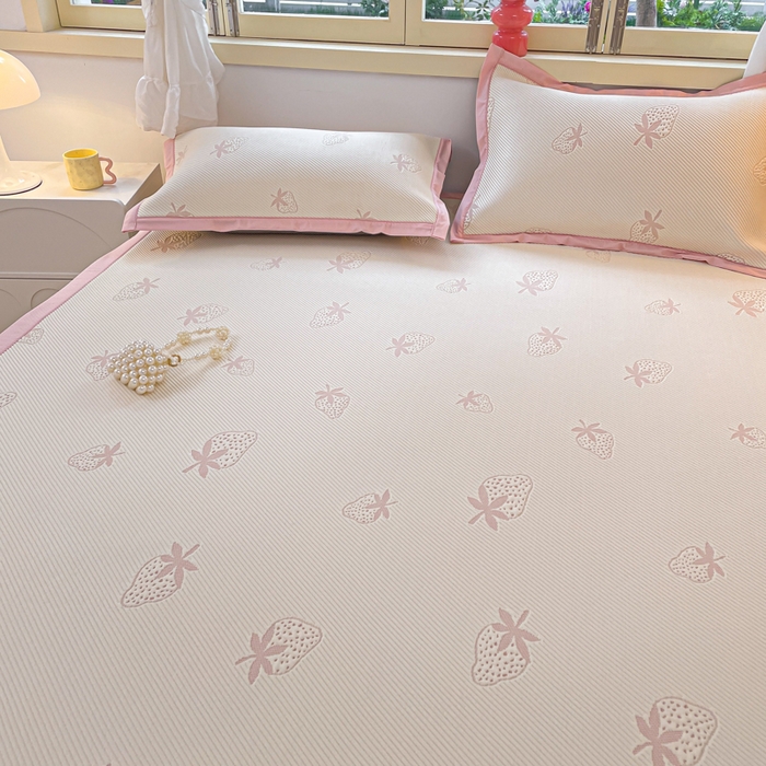 91家纺网 家纺一手货源 找家纺 慕澄 2024新款A类PE提花凉感豆豆复合款凉席 提花豆豆-草莓粉