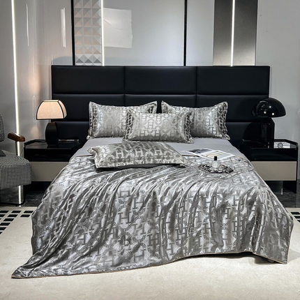 91家纺网 家纺一手货源 找家纺 （总）七夜居 2025新款夏凉被空调被贡缎提花水洗真丝夏被四件套