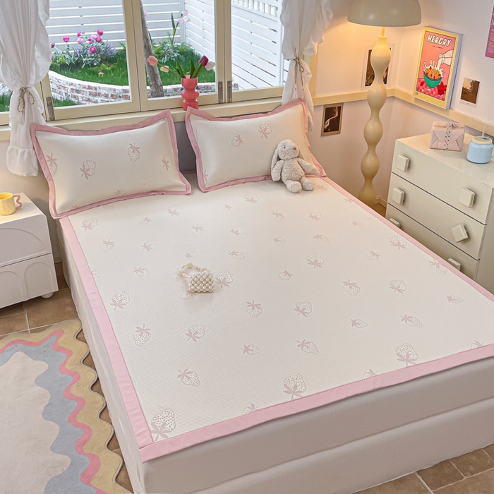 91家纺网 家纺一手货源 找家纺 慕澄 2024新款A类PE提花凉感豆豆复合款凉席 提花豆豆-草莓粉