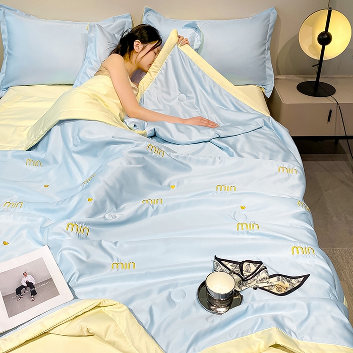 91家纺网 家纺一手货源 找家纺 澳梵 2024新款莫代尔夏被四件套 minmin蓝