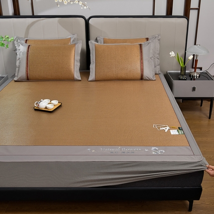 91家纺网 家纺一手货源 找家纺 （总）小牛 2024加厚款-绣球草本清凉席(床笠款)