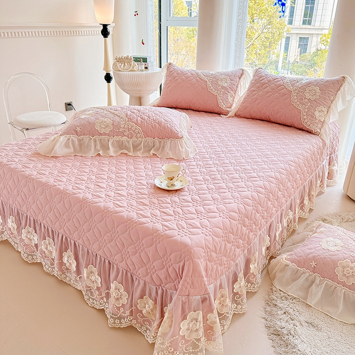 91家纺网 家纺一手货源 找家纺 （总）罗艺轩 2024新款公主风水洗棉全夹棉床盖款三件套-盛宴