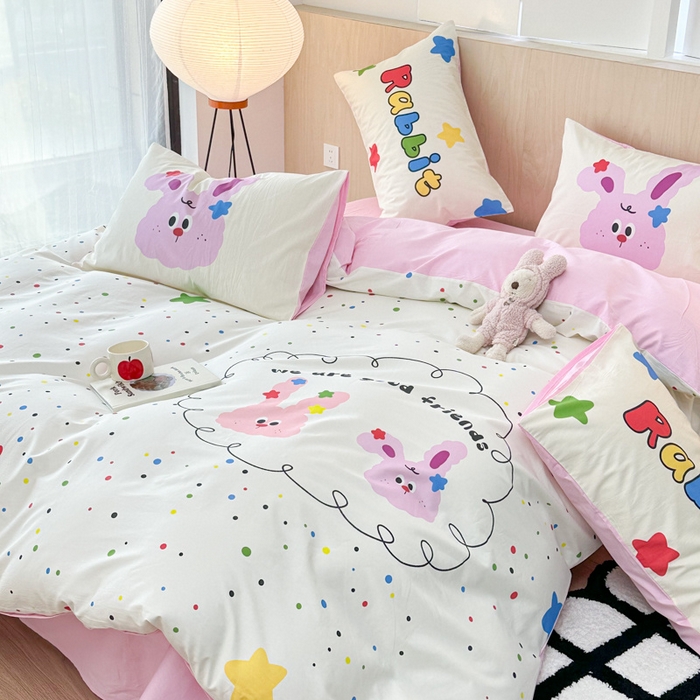 91家纺网 家纺一手货源 找家纺 千朵 2024新款13372全棉大版四件套 小兔兔