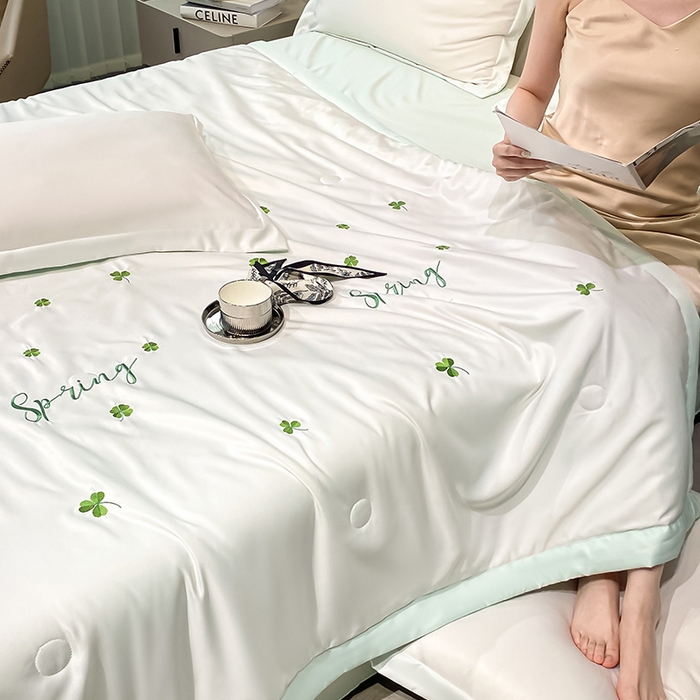 91家纺网 家纺一手货源 找家纺 澳梵 2024新款莫代尔夏被四件套 三叶草