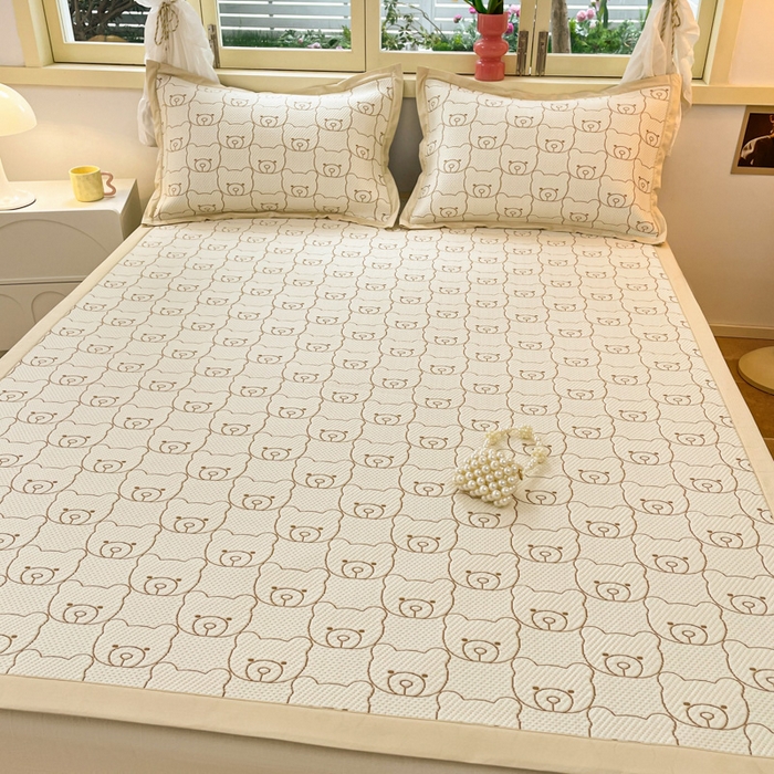 91家纺网 家纺一手货源 找家纺 慕澄 2024新款A类PE提花凉感豆豆复合款凉席 提花豆豆-小熊头-咖