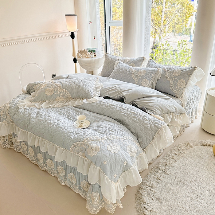 91家纺网 家纺一手货源 找家纺 罗艺轩 2024新款公主风水洗棉全夹棉床盖款四件套-盛宴 盛宴-迷雾灰