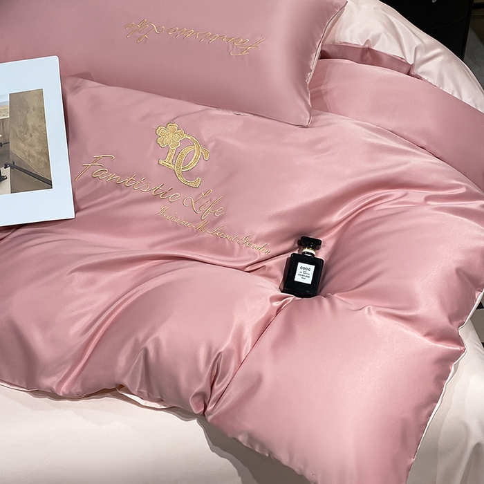 91家纺网 家纺一手货源 找家纺 澳梵 2024新款水洗真丝刺绣四件套 米兰生活-豆沙红粉玉