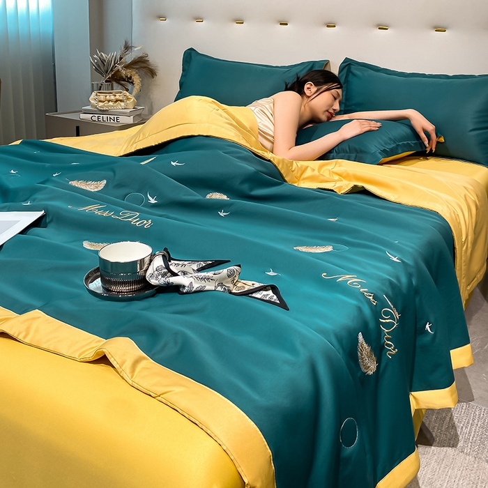 91家纺网 家纺一手货源 找家纺 澳梵 2024新款莫代尔夏被四件套 羽毛绿