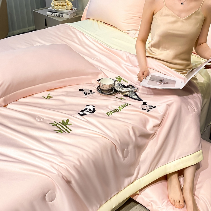 91家纺网 家纺一手货源 找家纺 澳梵 2024新款莫代尔夏被四件套 小熊猫-粉