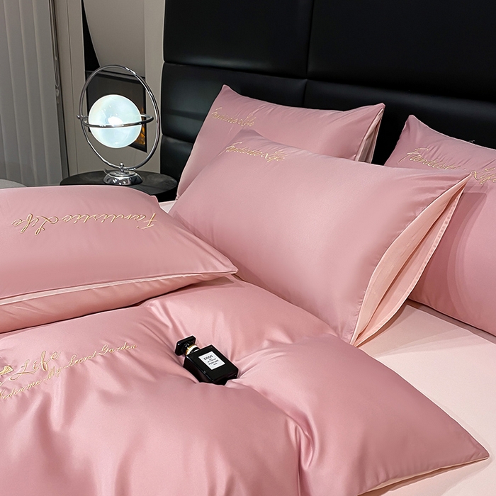 91家纺网 家纺一手货源 找家纺 澳梵 2024新款水洗真丝刺绣四件套 米兰生活-豆沙红粉玉