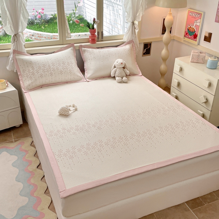 91家纺网 家纺一手货源 找家纺 慕澄 2024新款A类PE提花凉感豆豆复合款凉席 提花豆豆-雪花粉