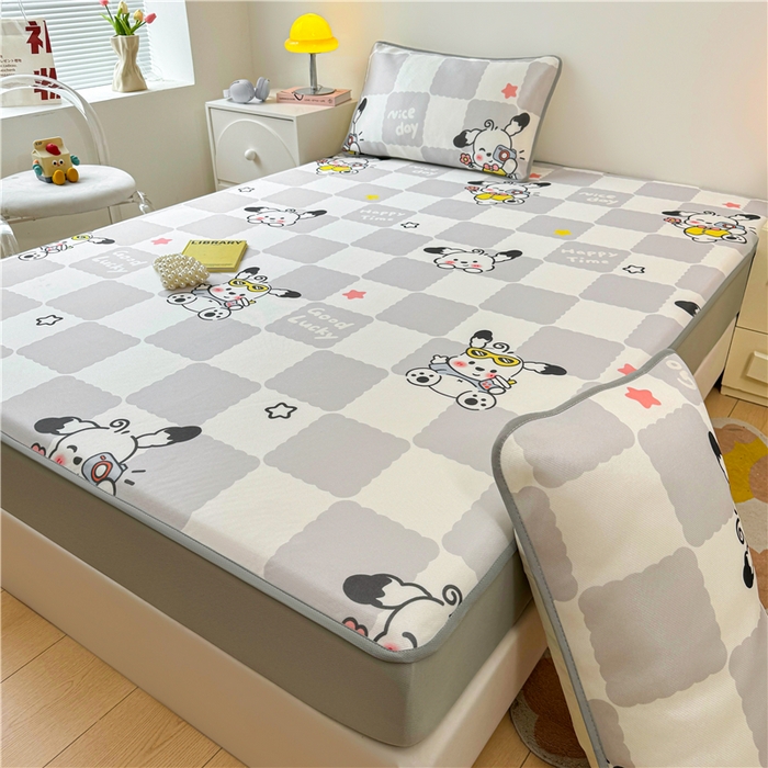 91家纺网 家纺一手货源 找家纺 喜居 2024新款碳光冰丝席床笠款 欢乐狗