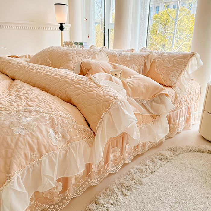 91家纺网 家纺一手货源 找家纺 罗艺轩 2024新款公主风水洗棉全夹棉床盖款四件套-盛宴 盛宴-香槟