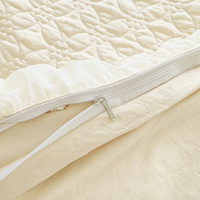 91家纺网 家纺一手货源 找家纺 罗艺轩 2024新款公主风水洗棉全夹棉床盖款四件套-盛宴 盛宴-牛乳白