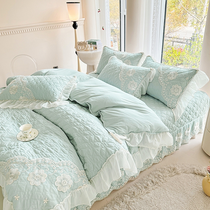 91家纺网 家纺一手货源 找家纺 罗艺轩 2024新款公主风水洗棉全夹棉床盖款四件套-盛宴 盛宴-海盐蓝