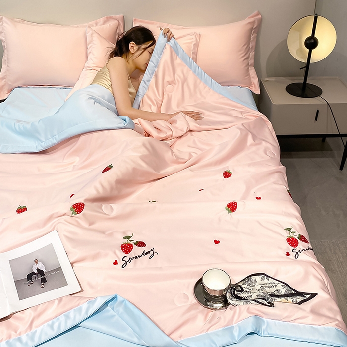 91家纺网 家纺一手货源 找家纺 澳梵 2024新款莫代尔夏被四件套 草莓粉