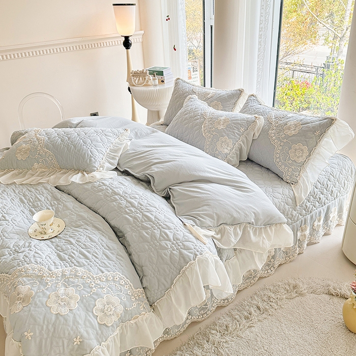 91家纺网 家纺一手货源 找家纺 罗艺轩 2024新款公主风水洗棉全夹棉床盖款四件套-盛宴 盛宴-迷雾灰