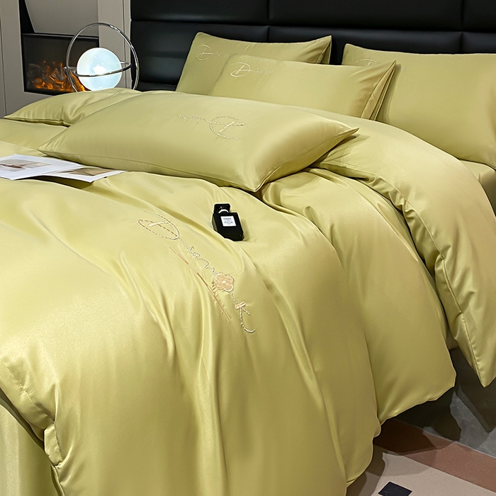 91家纺网 家纺一手货源 找家纺 澳梵 2024新款水洗真丝刺绣四件套 蒂娜-优雅绿