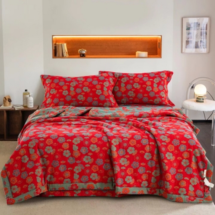 91家纺网 家纺一手货源 找家纺 双层纱家居 2024新款新款夏被四件套 梅花红夏被四件套