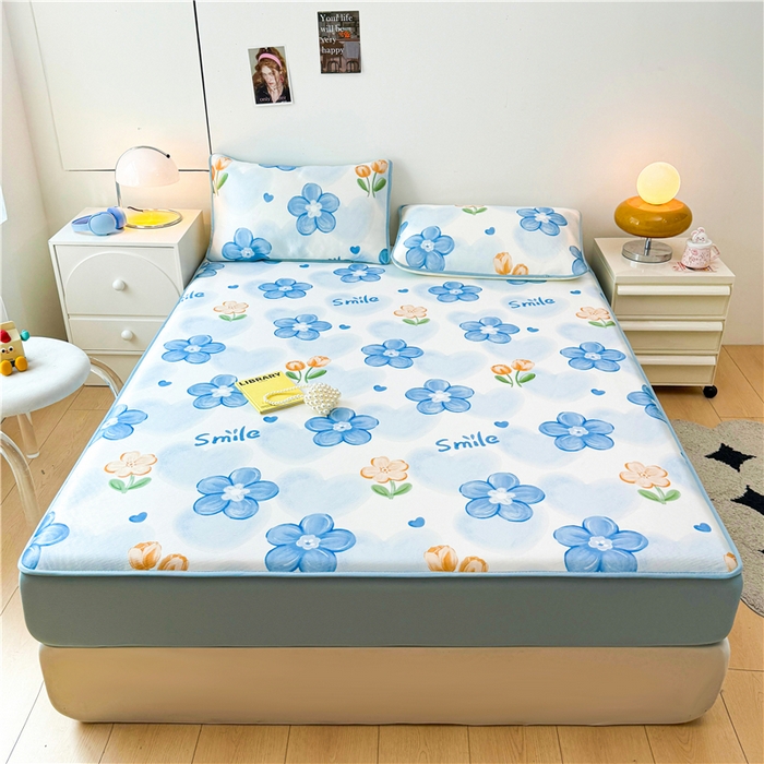 91家纺网 家纺一手货源 找家纺 喜居 2024新款碳光冰丝席床笠款 蓝色花海