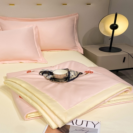 91家纺网 家纺一手货源 找家纺 澳梵 2024新款莫代尔夏被四件套 蘑菇粉