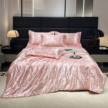 91家纺网 家纺一手货源 找家纺 （总）七夜居 2025新款夏凉被空调被贡缎提花水洗真丝夏被四件套