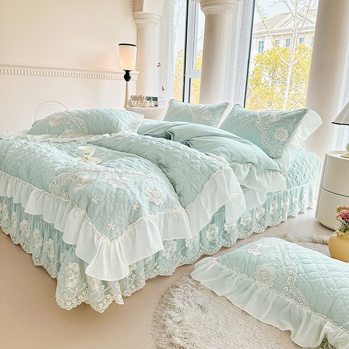 91家纺网 家纺一手货源 找家纺 罗艺轩 2024新款公主风水洗棉全夹棉床盖款四件套-盛宴 盛宴-海盐蓝