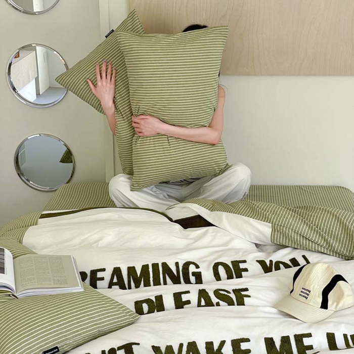 91家纺网 家纺一手货源 找家纺 圆岛家纺 2024新款博主风全棉色织水洗棉拼接毛巾绣四件套 多米绿