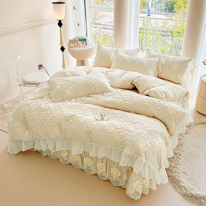 91家纺网 家纺一手货源 找家纺 罗艺轩 2024新款公主风水洗棉全夹棉床盖款四件套-盛宴 盛宴-牛乳白