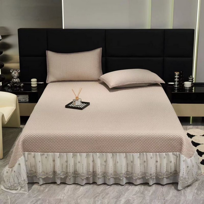 91家纺网 家纺一手货源 找家纺 青雅席业 2025新款舒适亲肤凉感冰豆豆网纱花边凉席 咖色