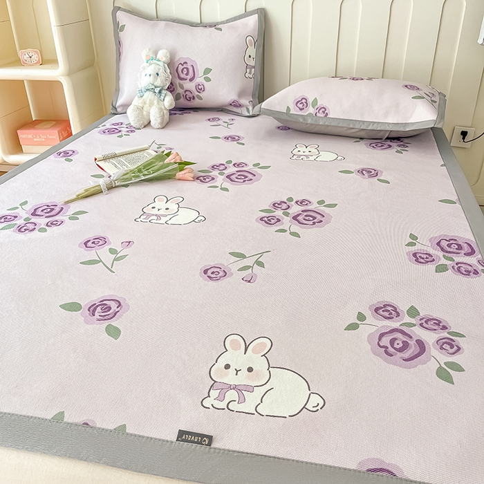 91家纺网 家纺一手货源 找家纺 安哆啦家纺 安哆啦家纺 2024新款A类冰藤印花凉席 紫花兔-凉席款