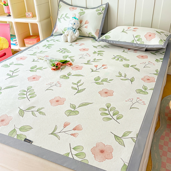 91家纺网 家纺一手货源 找家纺 安哆啦家纺 安哆啦家纺 2024新款A类冰藤印花凉席 花丛间-凉席款