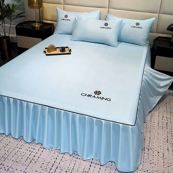 91家纺网 家纺一手货源 找家纺 极梦家纺（支持定制） 2025夏季新款纯色绣花水洗真丝单床裙三件套可提供买家秀 天水蓝