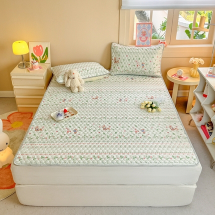 91家纺网 家纺一手货源 找家纺 简宜家居（朝初家纺） 2025新款凉感丝平铺席 田园兔兔