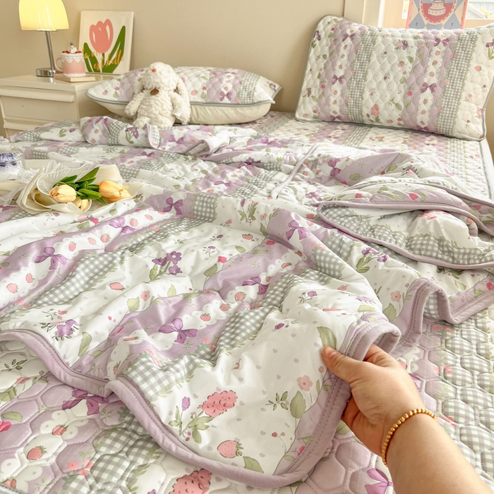 91家纺网 家纺一手货源 找家纺 简宜家居（朝初家纺） 2025新款凉感丝夏被席四件套紫藤花花