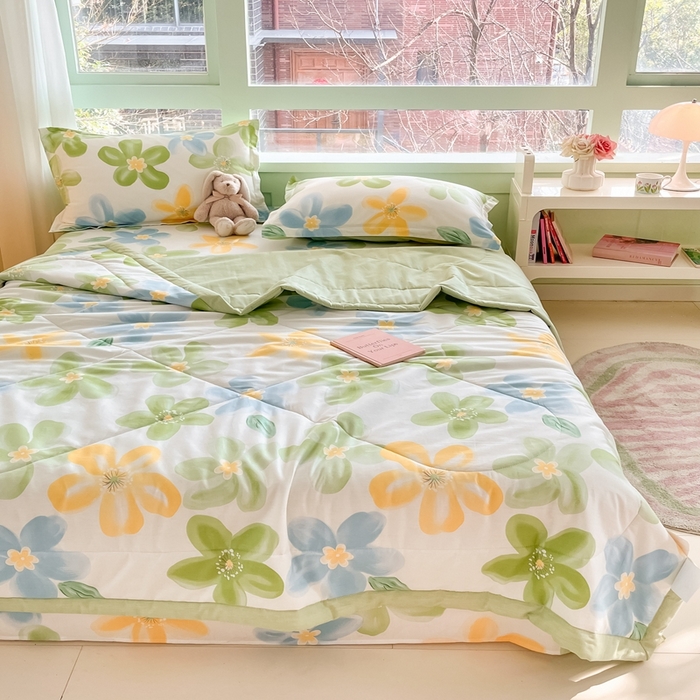 91家纺网 家纺一手货源 找家纺 菲梵家纺 2025春夏新品A类全棉喷气印花夏被 被子被芯 清莹花香