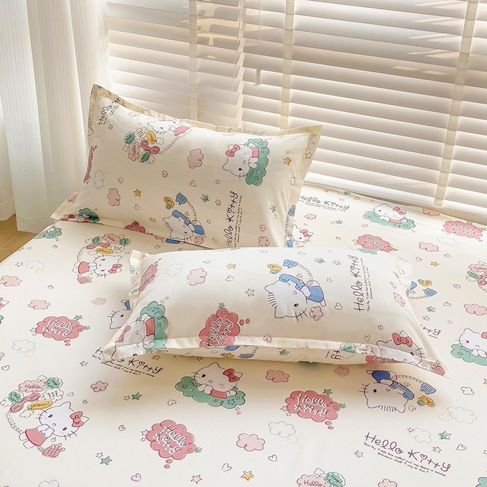 91家纺网 家纺一手货源 找家纺 楠沐家纺 2025新款亲肤印花芦荟棉水洗棉床笠系列 KT粉蓝喵喵