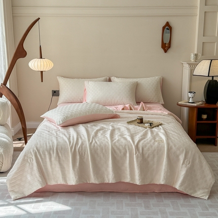 91家纺网 家纺一手货源 找家纺 （总）2024沐辰家居-新款泡泡纱A类大豆纤维夏被四件套