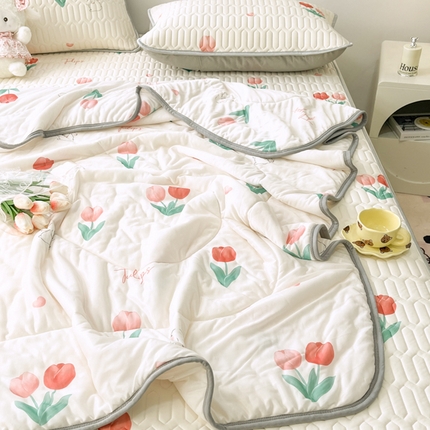 91家纺网 家纺一手货源 找家纺 （总）柒月家居 2024新款印花小清新款乳胶凉席床席款夏被四件套