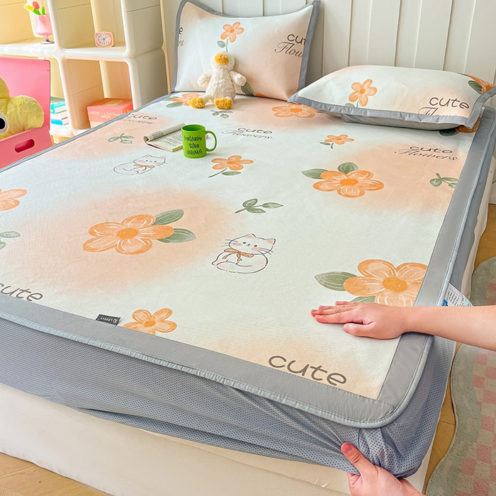 91家纺网 家纺一手货源 找家纺 安哆啦家纺 安哆啦家纺 2024新款A类冰藤印花凉席 桔花猫-床笠款