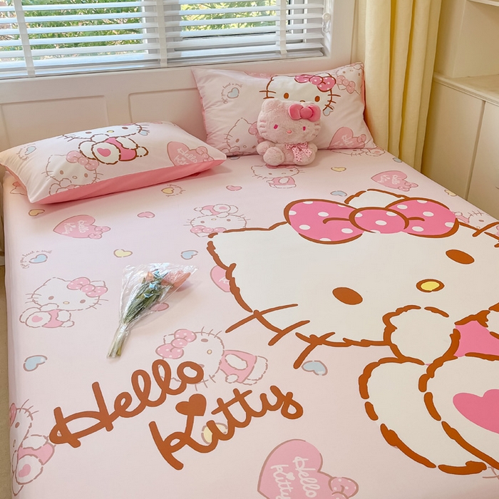 91家纺网 家纺一手货源 找家纺 金爱家 2024新款全棉三丽鸥正版大版单品床笠 爱心kt