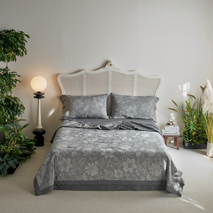 91家纺网 家纺一手货源 找家纺 安莱生活 2024新款高端双层纱色织大提花夏被 馥香 馥香-深灰