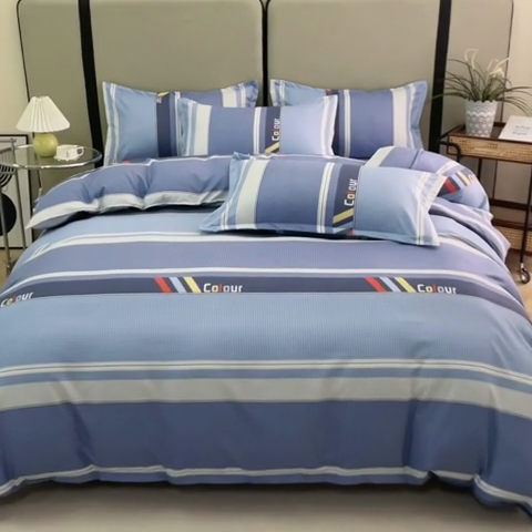 91家纺网 家纺一手货源 找家纺 北部居 2025新款加厚化纤四件套 云中漫步