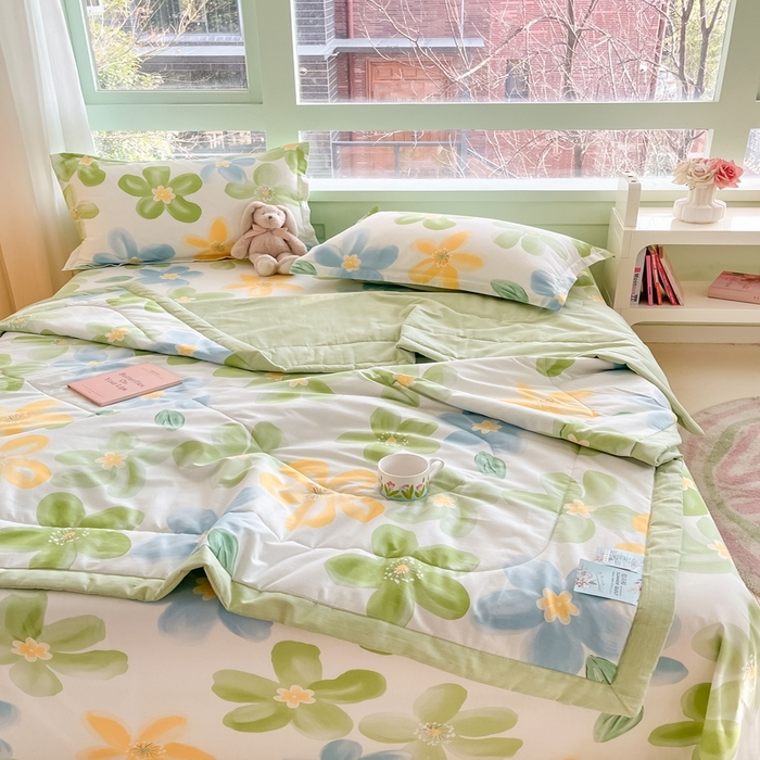 91家纺网 家纺一手货源 找家纺 菲梵家纺 2025春夏新品A类全棉喷气印花夏被 被子被芯 清莹花香