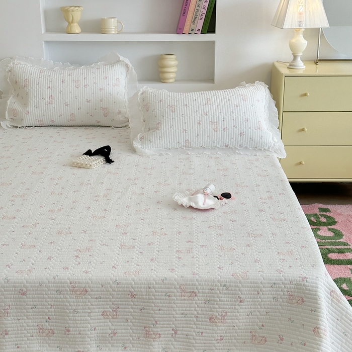 91家纺网 家纺一手货源 找家纺 昔可家纺 2024新款凉感冰皮床盖和同款夏被 蝴蝶结天鹅