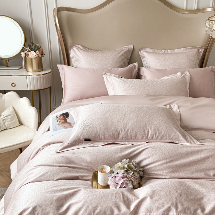 91家纺网 家纺一手货源 找家纺 品家居 2025新款长绒棉宽边印花四件套-邂逅 邂逅粉色