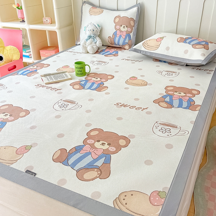 91家纺网 家纺一手货源 找家纺 安哆啦家纺 安哆啦家纺 2024新款A类冰藤印花凉席 蛋糕小熊-凉席款