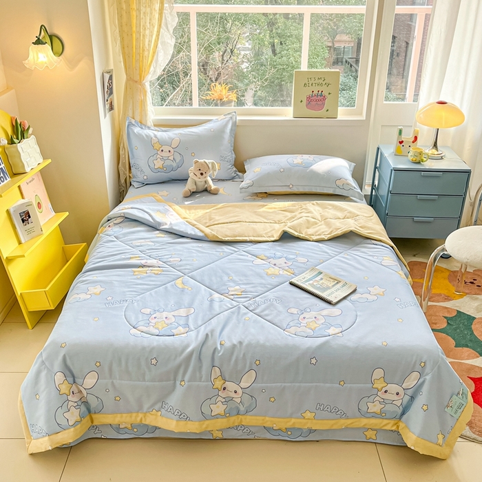 91家纺网 家纺一手货源 找家纺 菲梵家纺 2025春夏新品A类全棉喷气印花夏被 被子被芯 星之兔