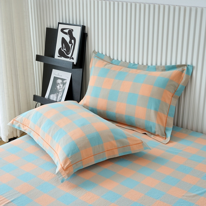 91家纺网 家纺一手货源 找家纺 三沁家居 2024新款格子色织全棉水洗棉四件套 宽边 沐梵