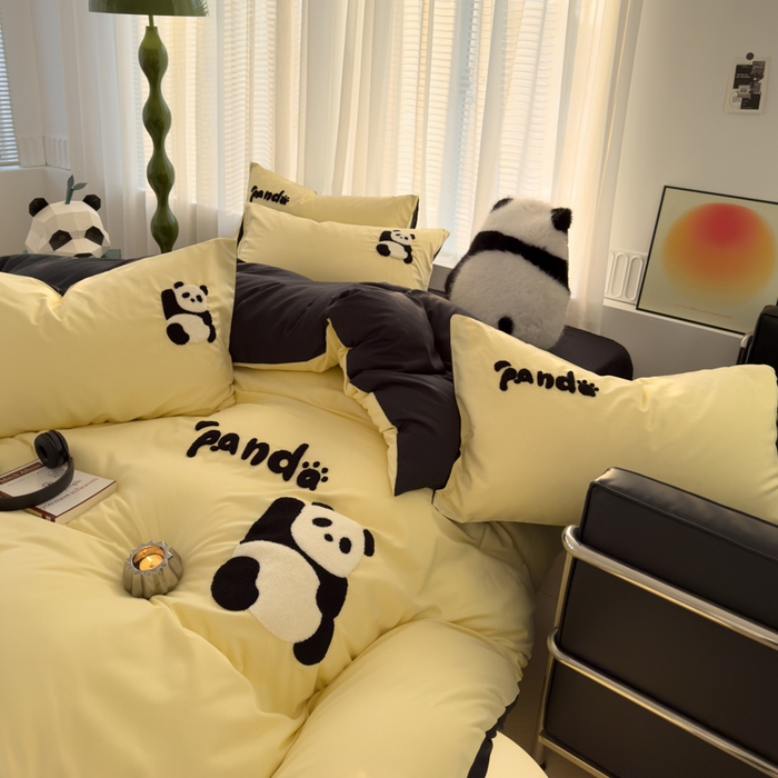 91家纺网 家纺一手货源 找家纺 曼谷家纺 年新款熊猫毛巾绣四件套柔软磨毛床上用品水洗棉套件 熊猫-芝士黑